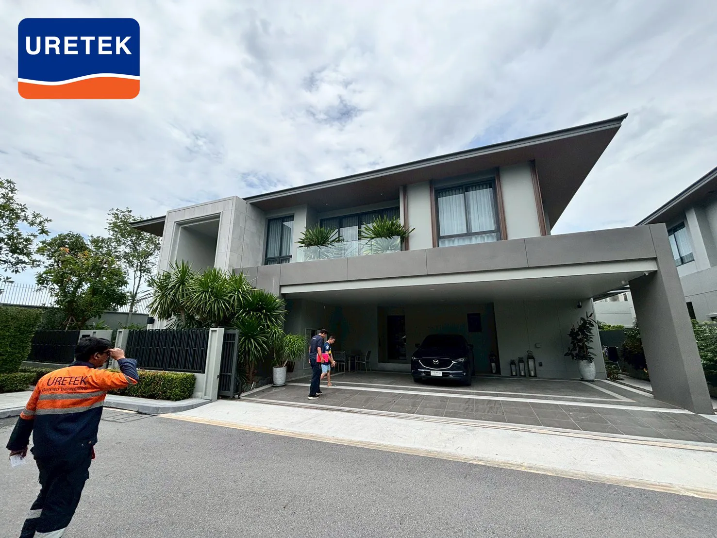 พื้นทรุด ไม่ต้องรื้อ! ยกพื้นด้วยเรซิน ราชพฤกษ์ — 45