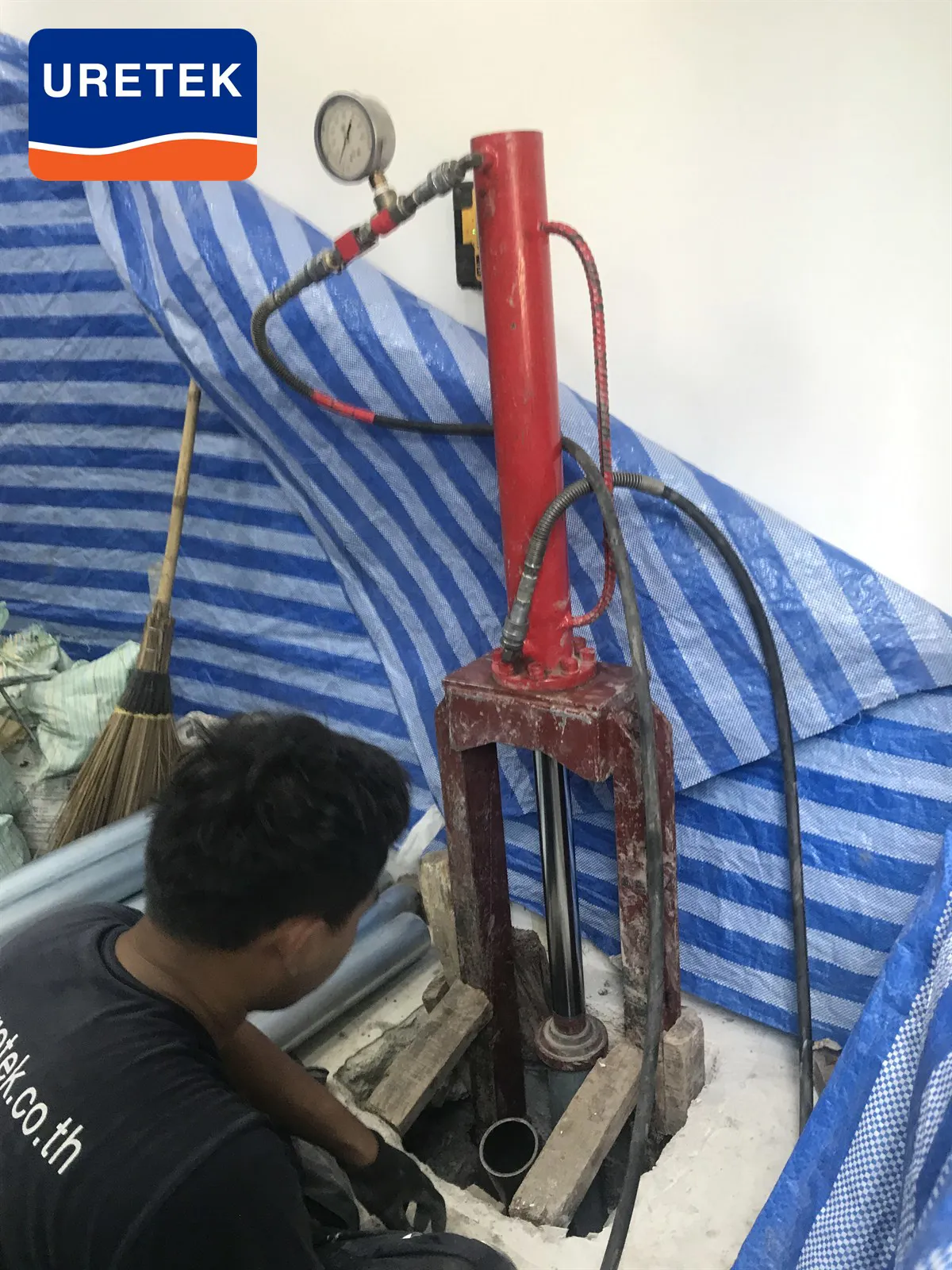 Micropile Underpinning at Si Saman — How the Pile Head Ties into the Footing — 15