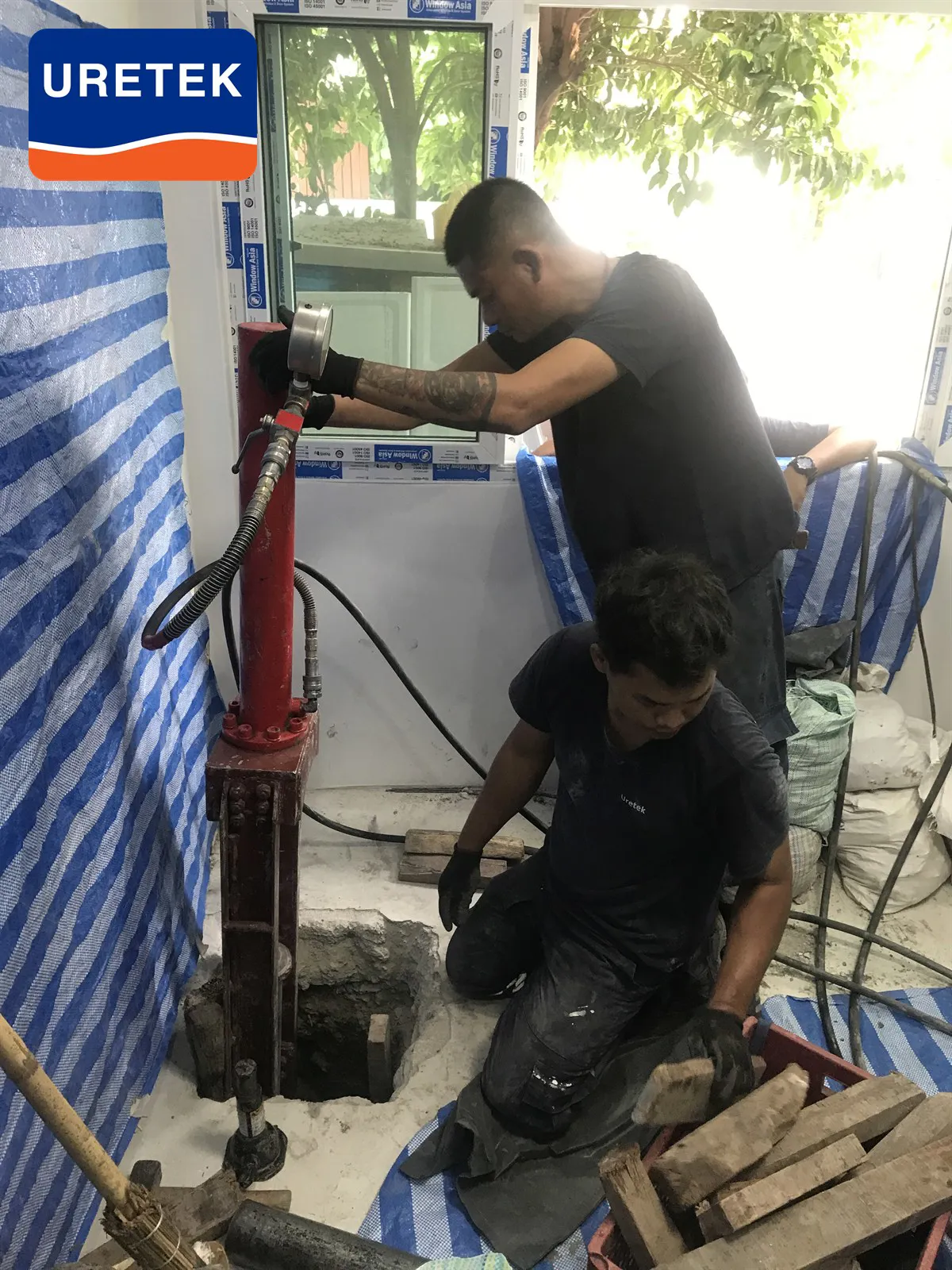 Micropile Underpinning at Si Saman — How the Pile Head Ties into the Footing — 18