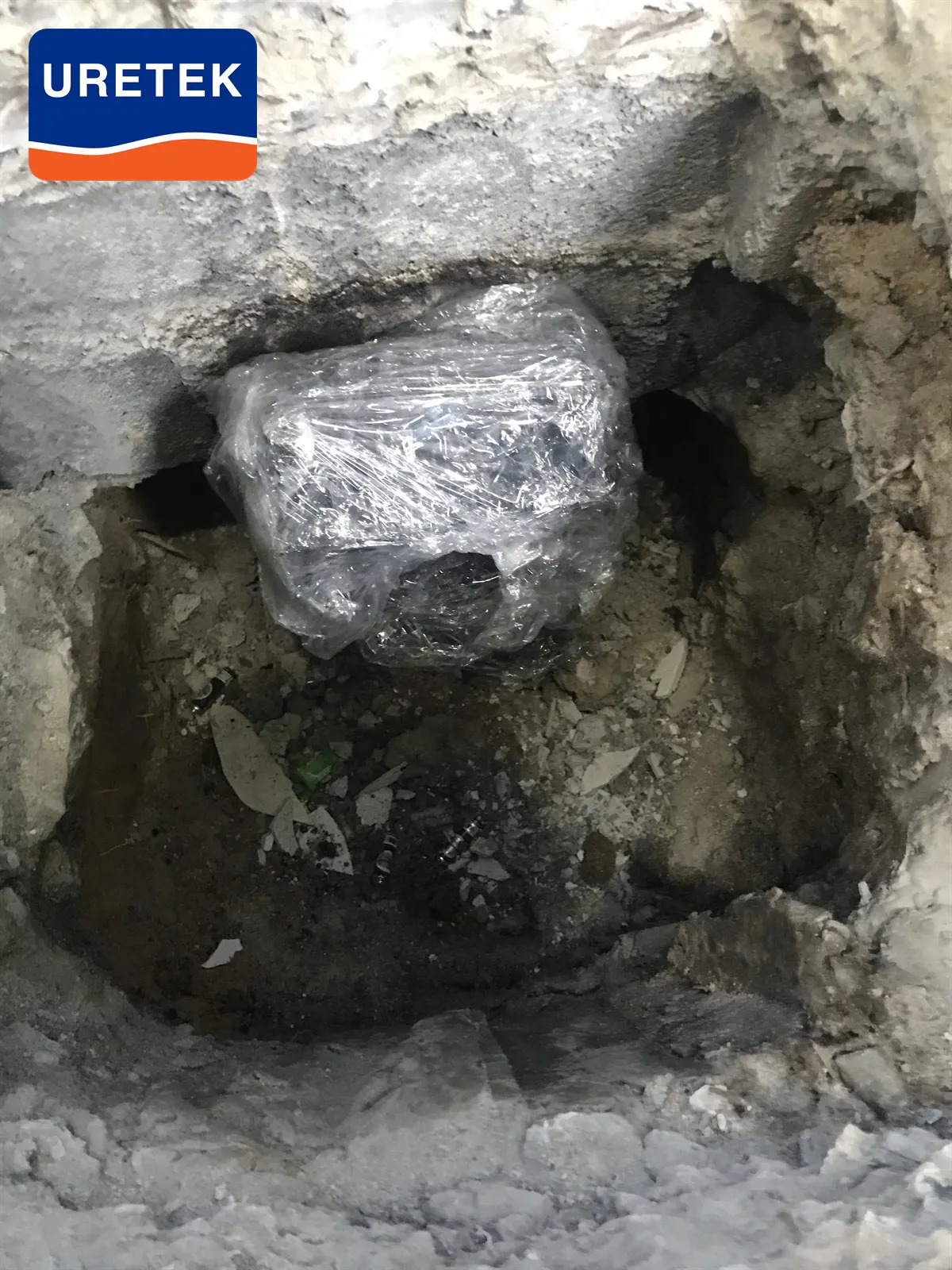 Micropile Underpinning at Si Saman — How the Pile Head Ties into the Footing — 30