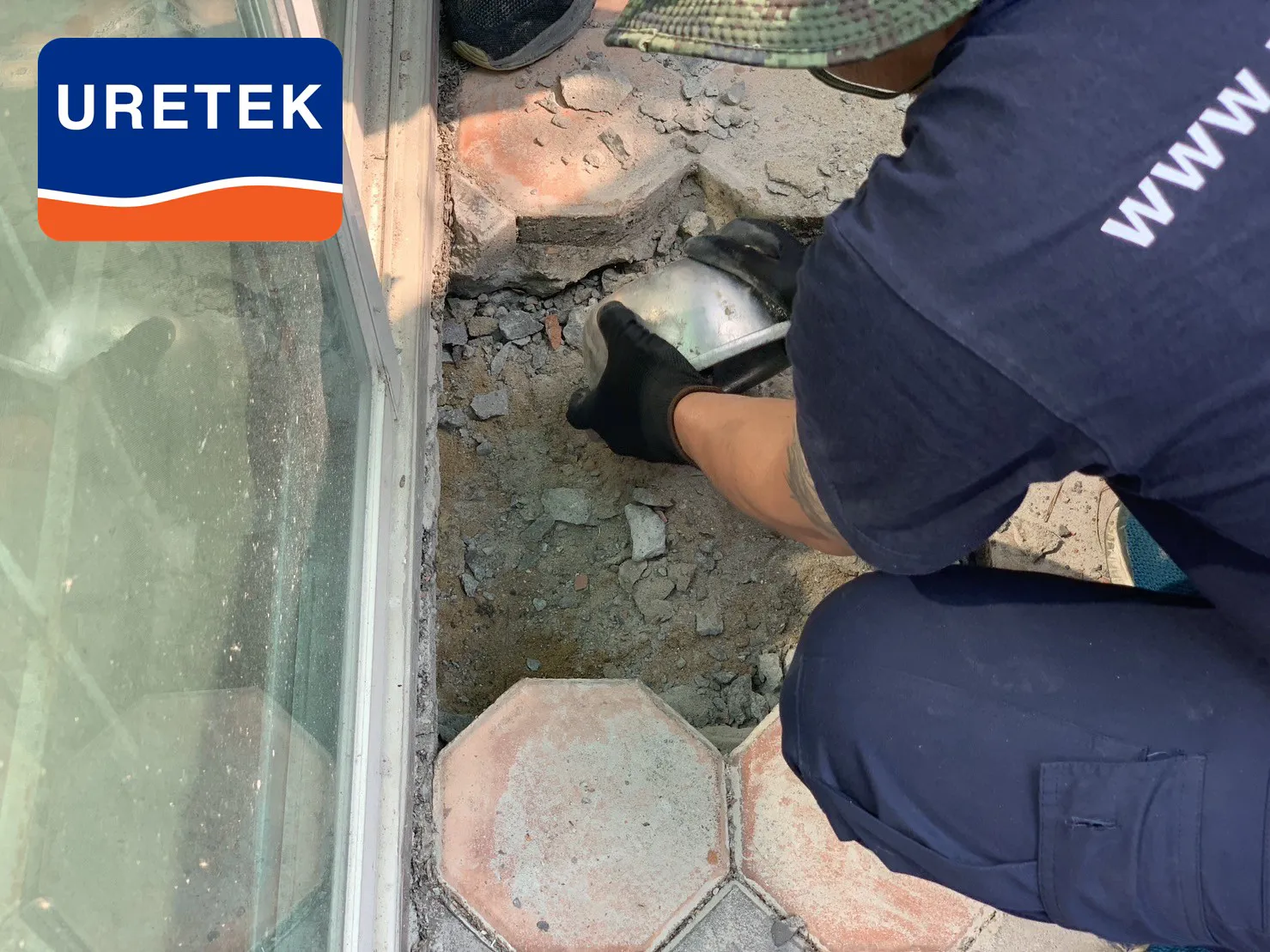 Micropile Underpinning in a Garden Courtyard, Sukhaphiban 5 — Sparing the Plants and Paving — 8