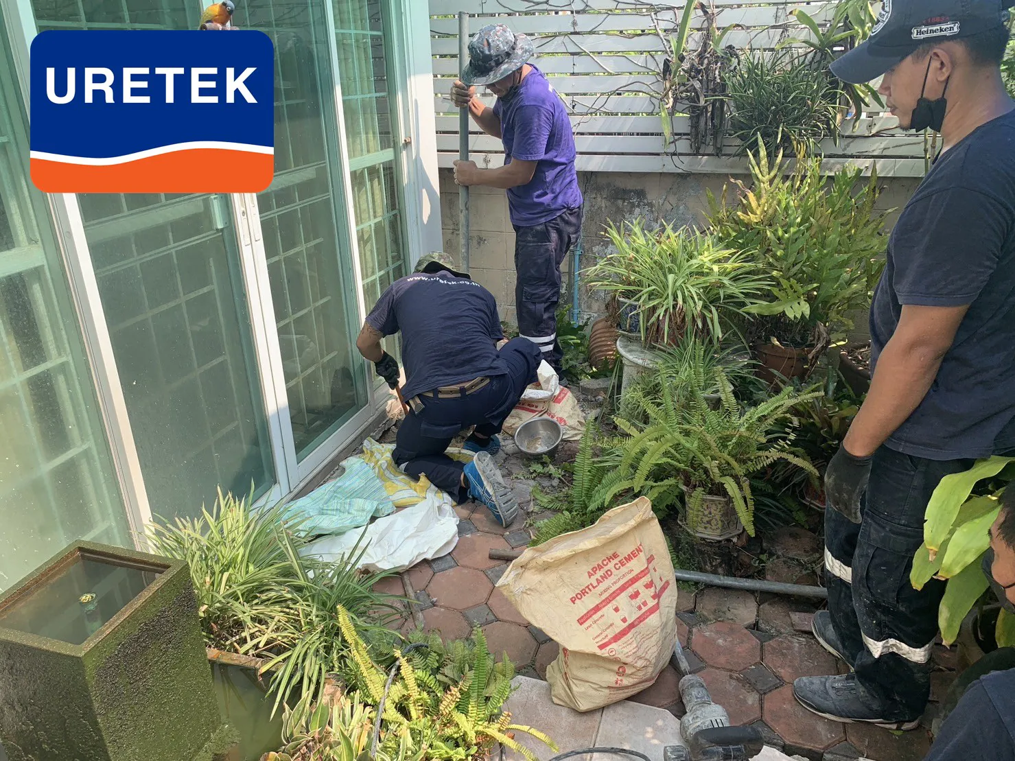 Micropile Underpinning in a Garden Courtyard, Sukhaphiban 5 — Sparing the Plants and Paving — 9