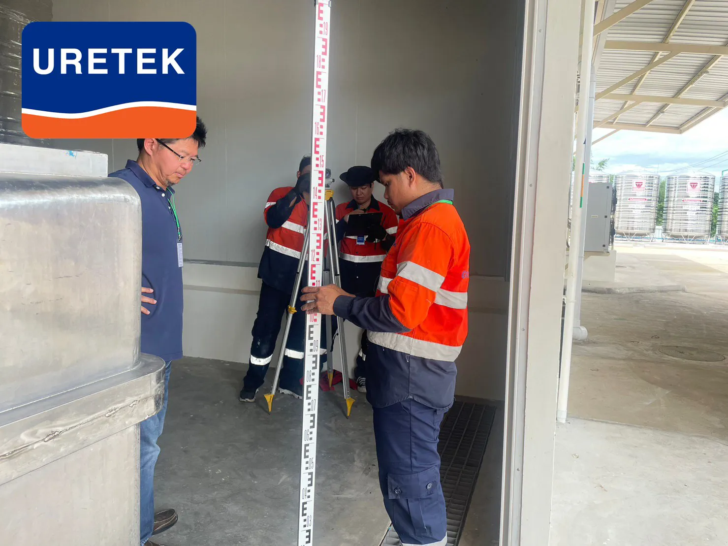 Floor Lifting Beneath Stainless Water Tanks, Betagro Khon Kaen — No Tanks Moved — 16