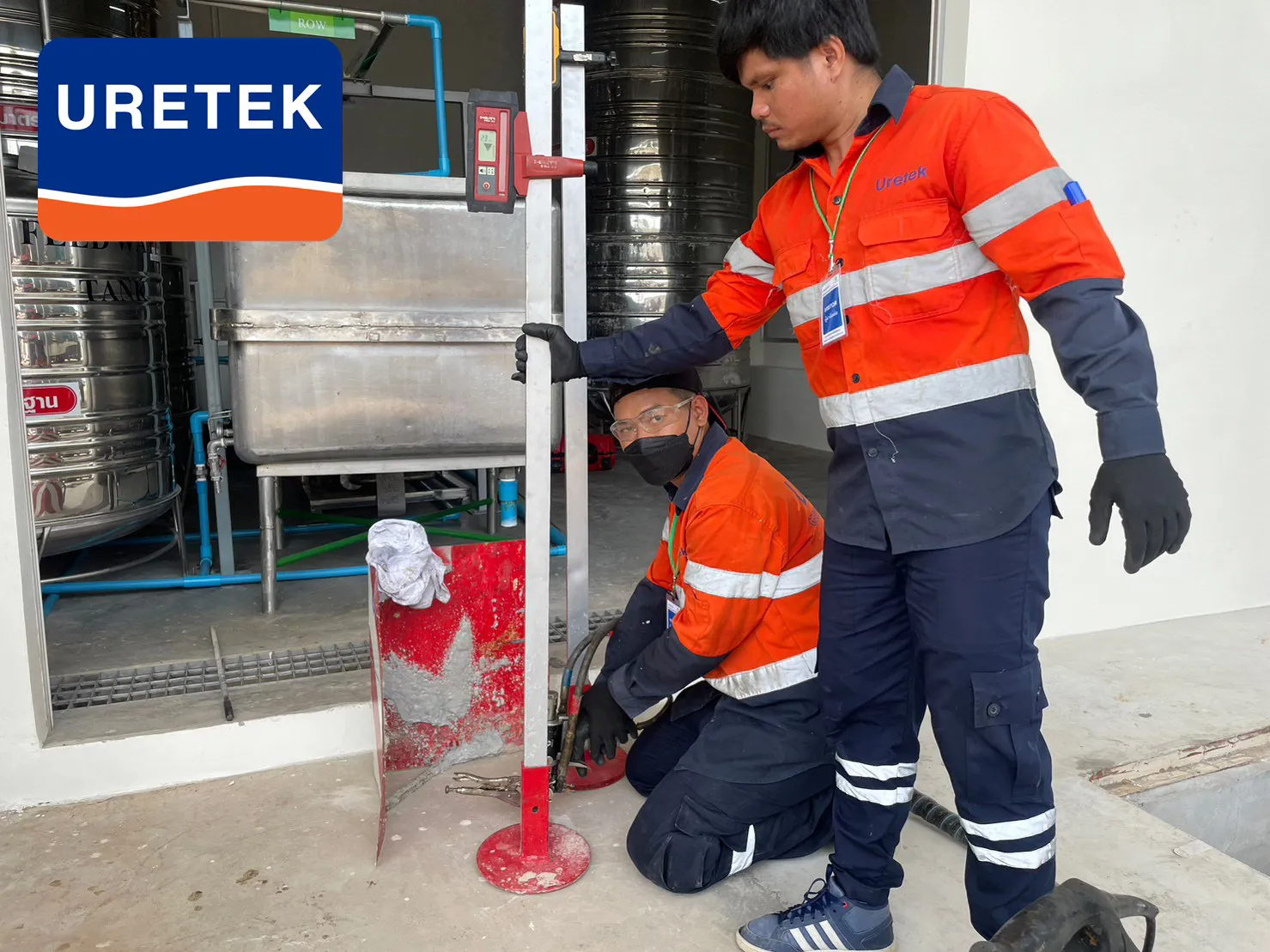 Floor Lifting Beneath Stainless Water Tanks, Betagro Khon Kaen — No Tanks Moved — 25
