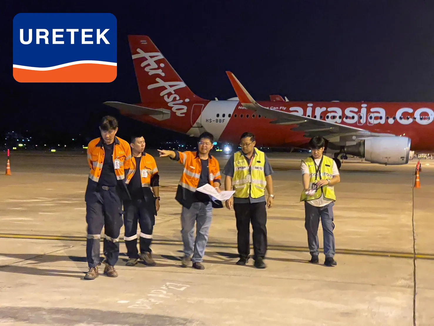 ยกพื้นลานจอดอากาศยานกลางคืน สนามบินเชียงใหม่ ด้วยโพลียูรีเทน — 9