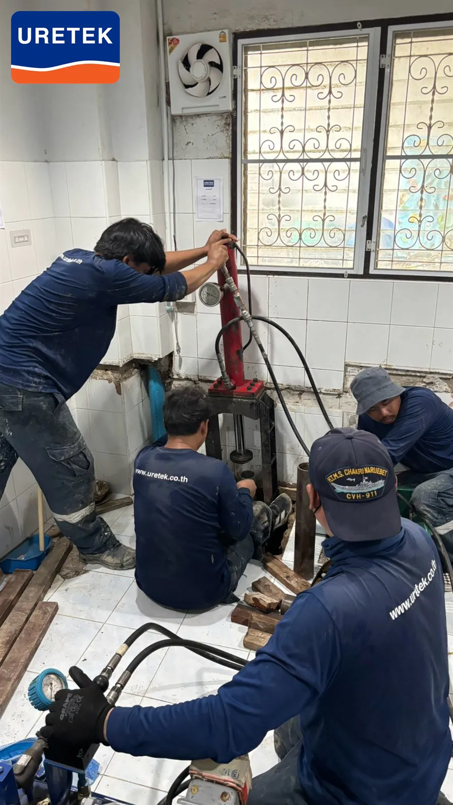 A Settling Rear Extension, Phasi Charoen — 4 Micropiles, Around the Plumbing — 9
